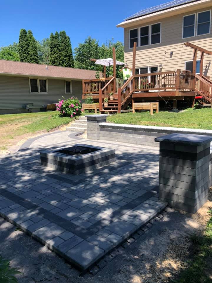 Landscaping project request photo.